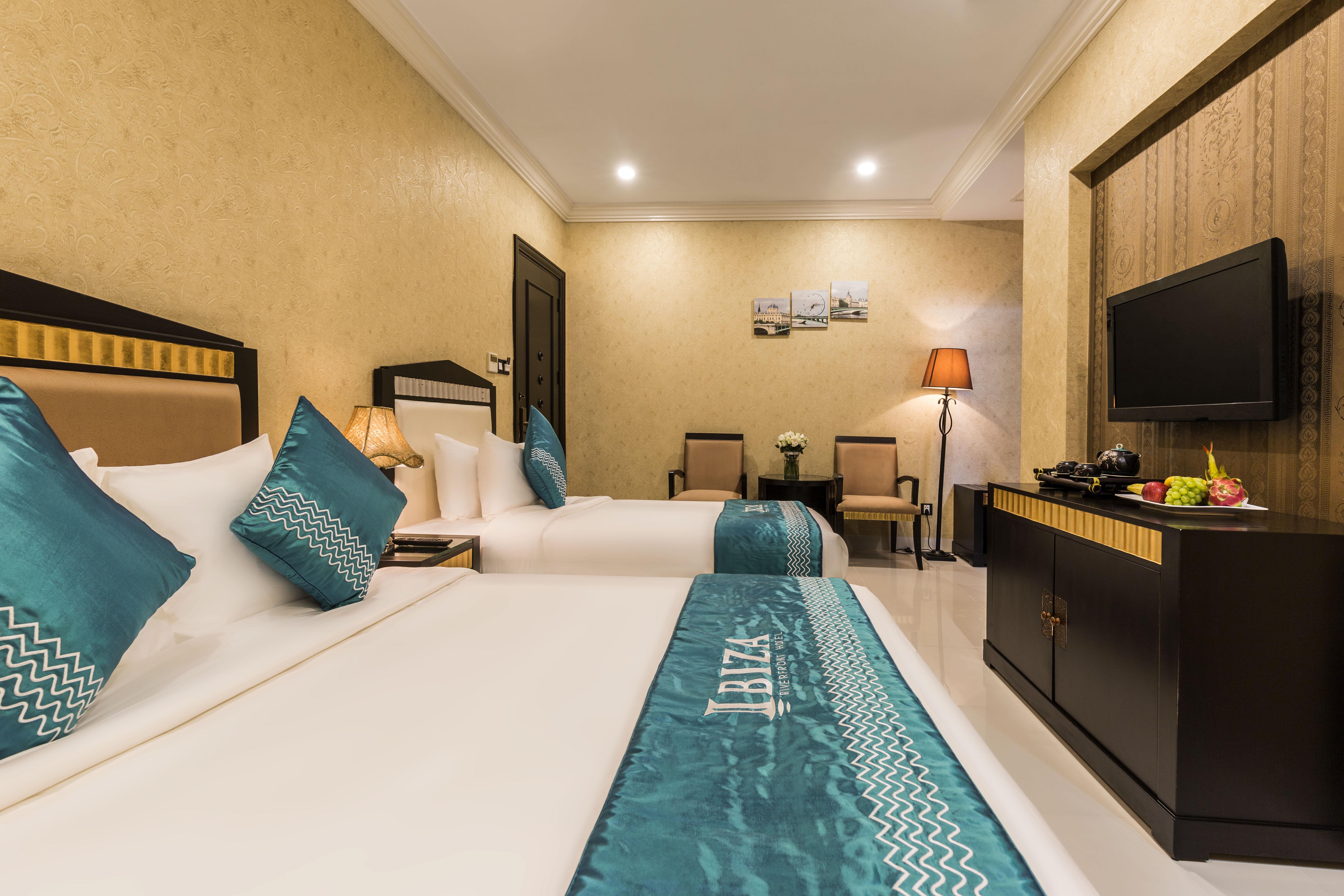 Ibiza Riverfront Da Nang Hotel Powered By Aston Exterior foto