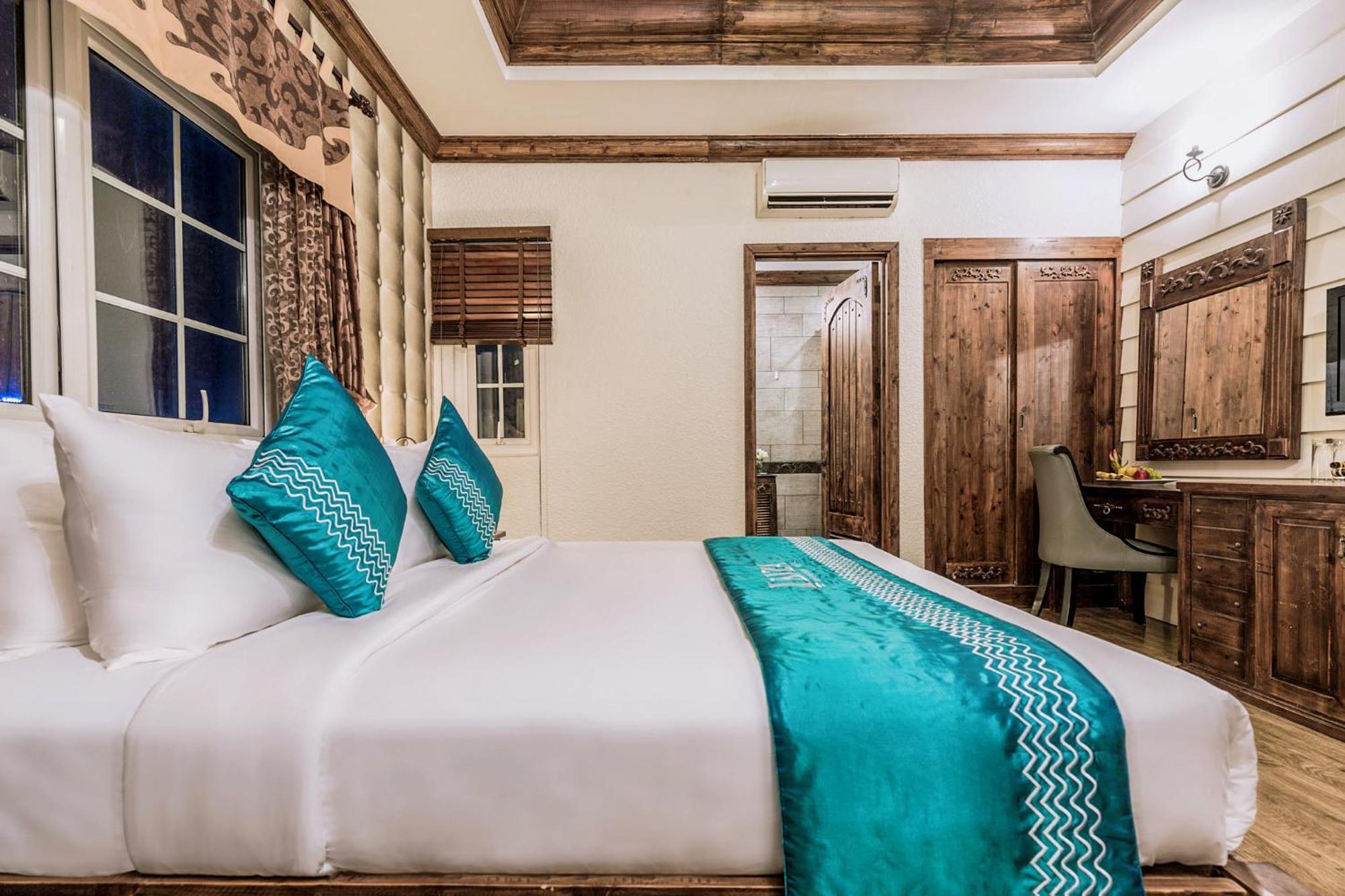 Ibiza Riverfront Da Nang Hotel Powered By Aston Exterior foto
