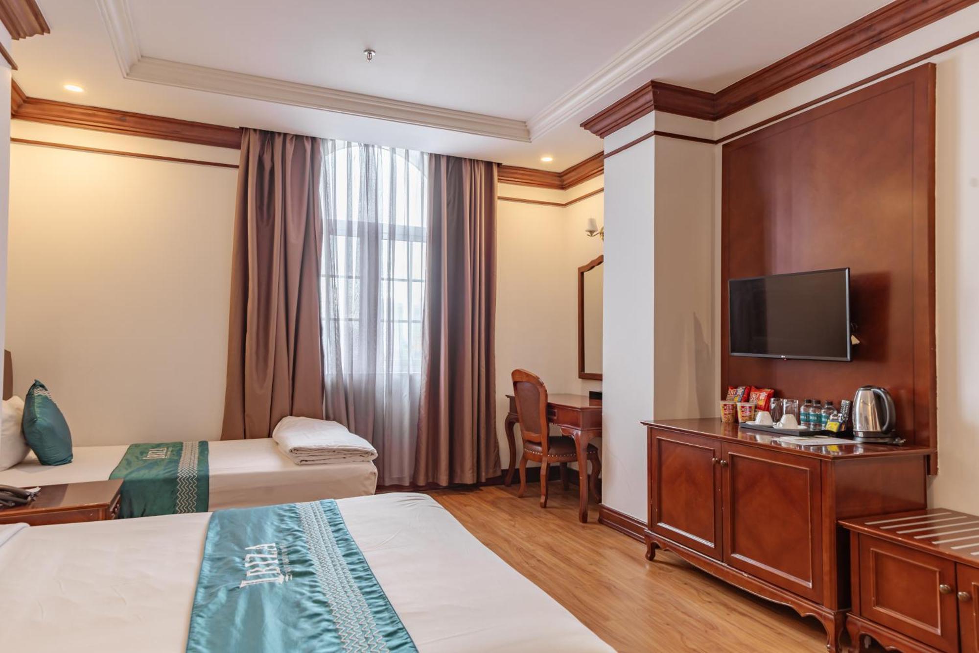 Ibiza Riverfront Da Nang Hotel Powered By Aston Exterior foto